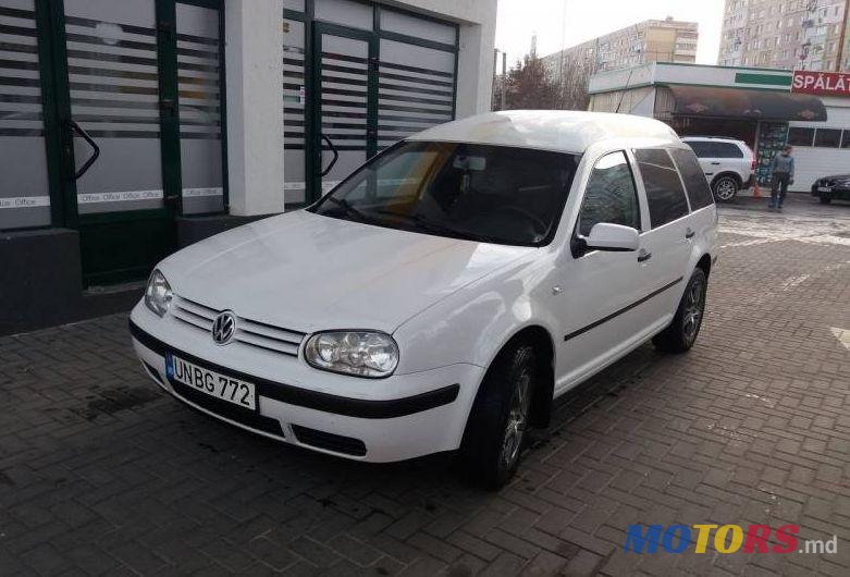 2003' Volkswagen Golf photo #1