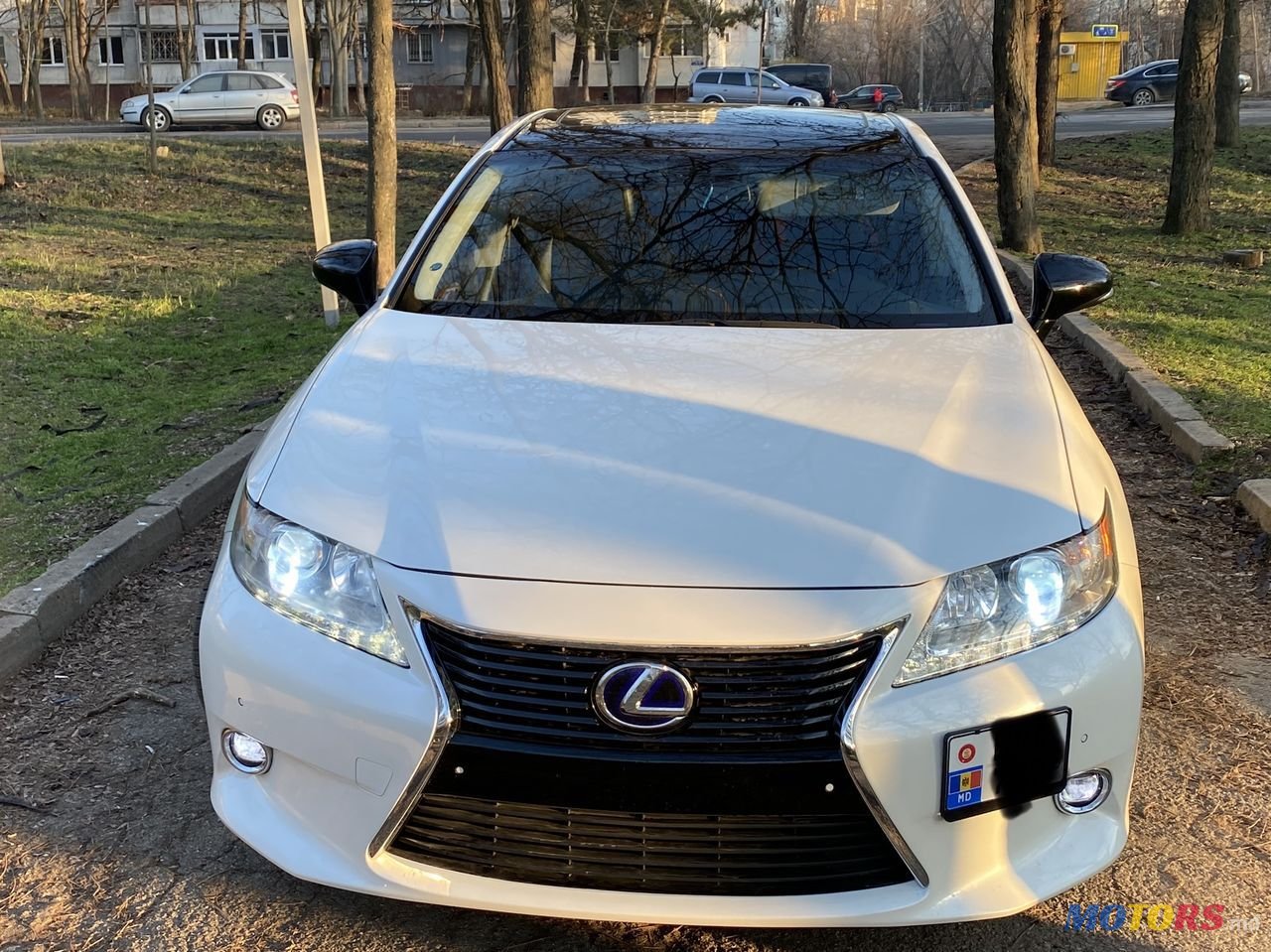 2013' Lexus Es Series photo #6