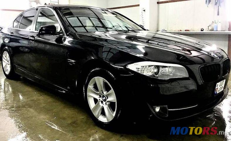 2012' BMW 5 photo #1