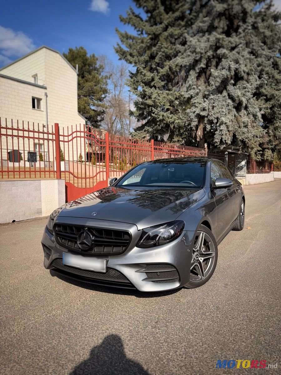 2019' Mercedes-Benz E-Class photo #3