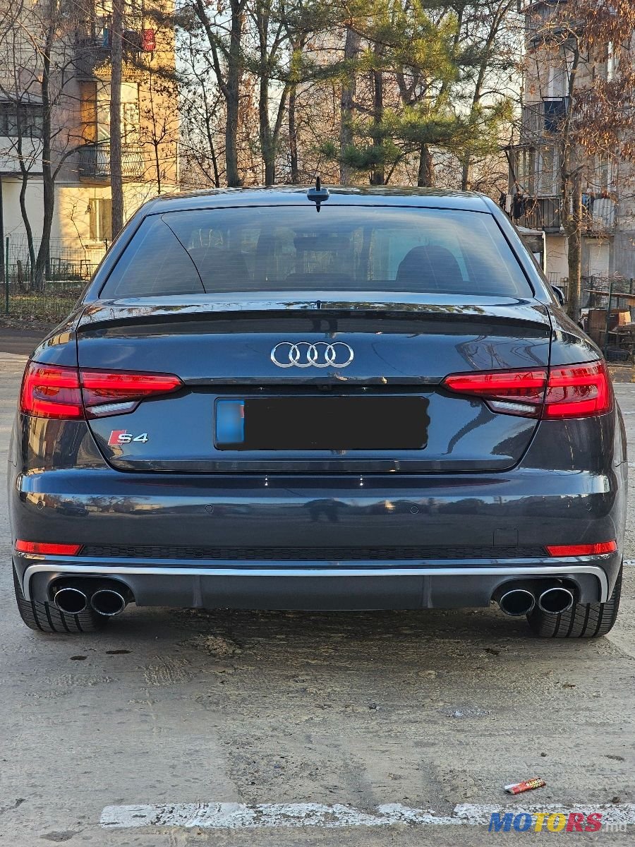 2017' Audi A4 photo #5