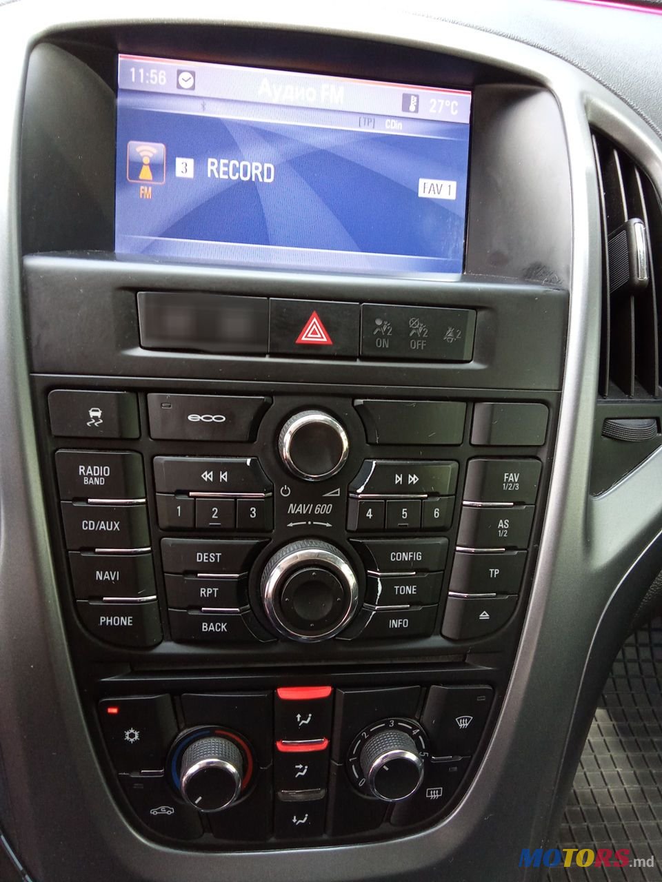 2014' Opel Astra photo #5