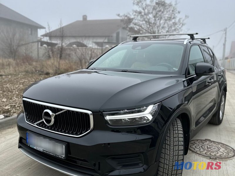 2018' Volvo XC40 photo #2