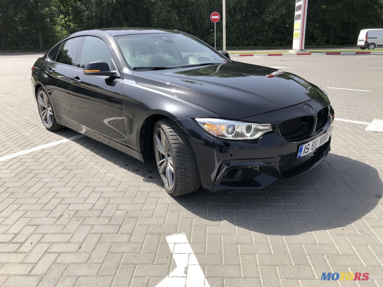 2016' BMW 4 Series photo #2