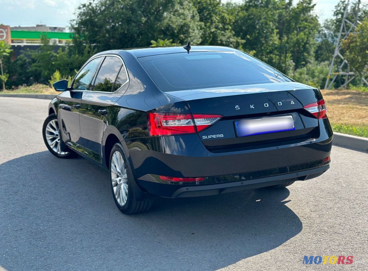 2022' Skoda Superb photo #2