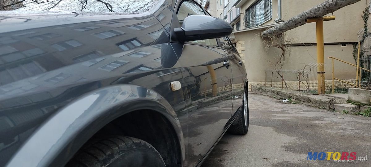 2002' Nissan Primera photo #5