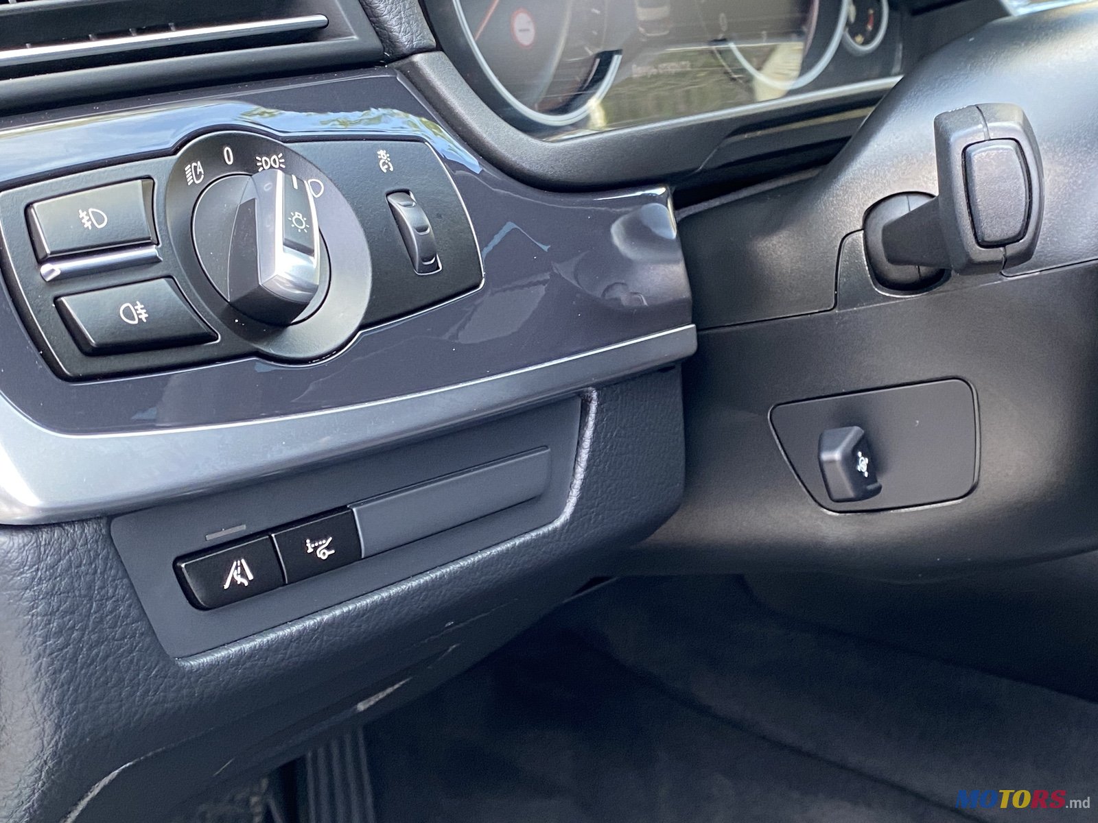 2016' BMW 520 F10 photo #7