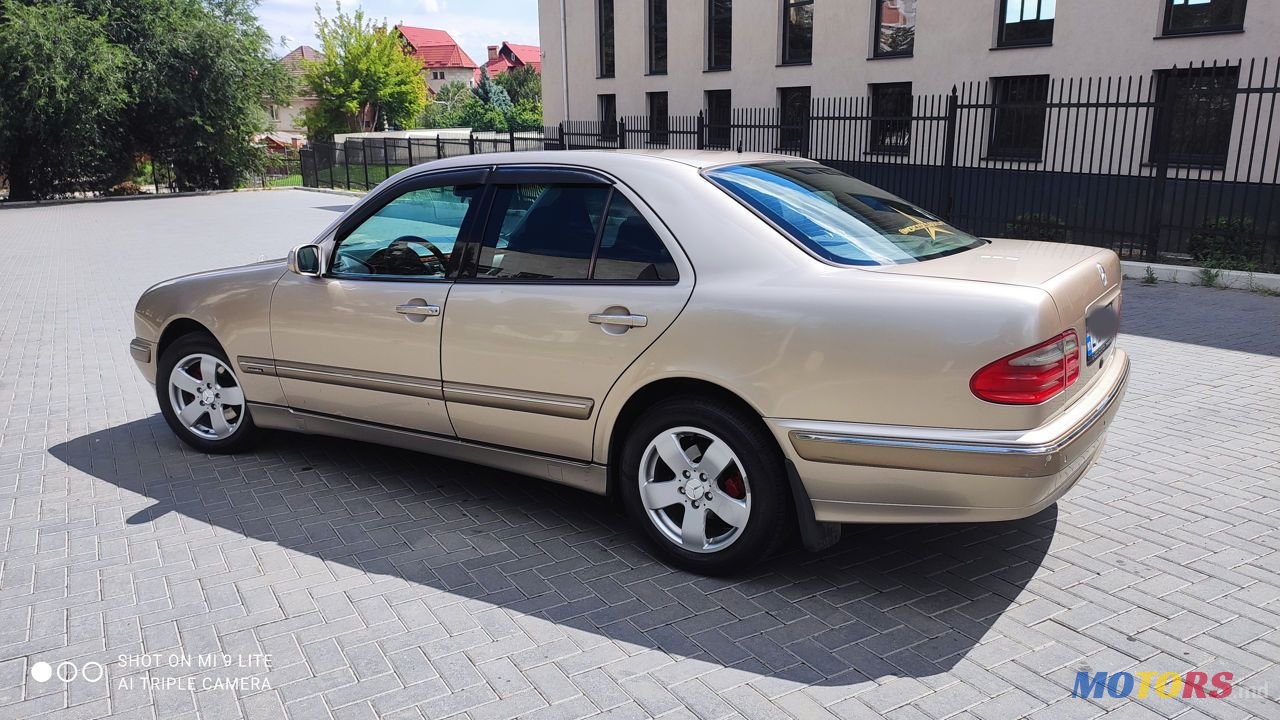 2001' Mercedes-Benz E Класс photo #6