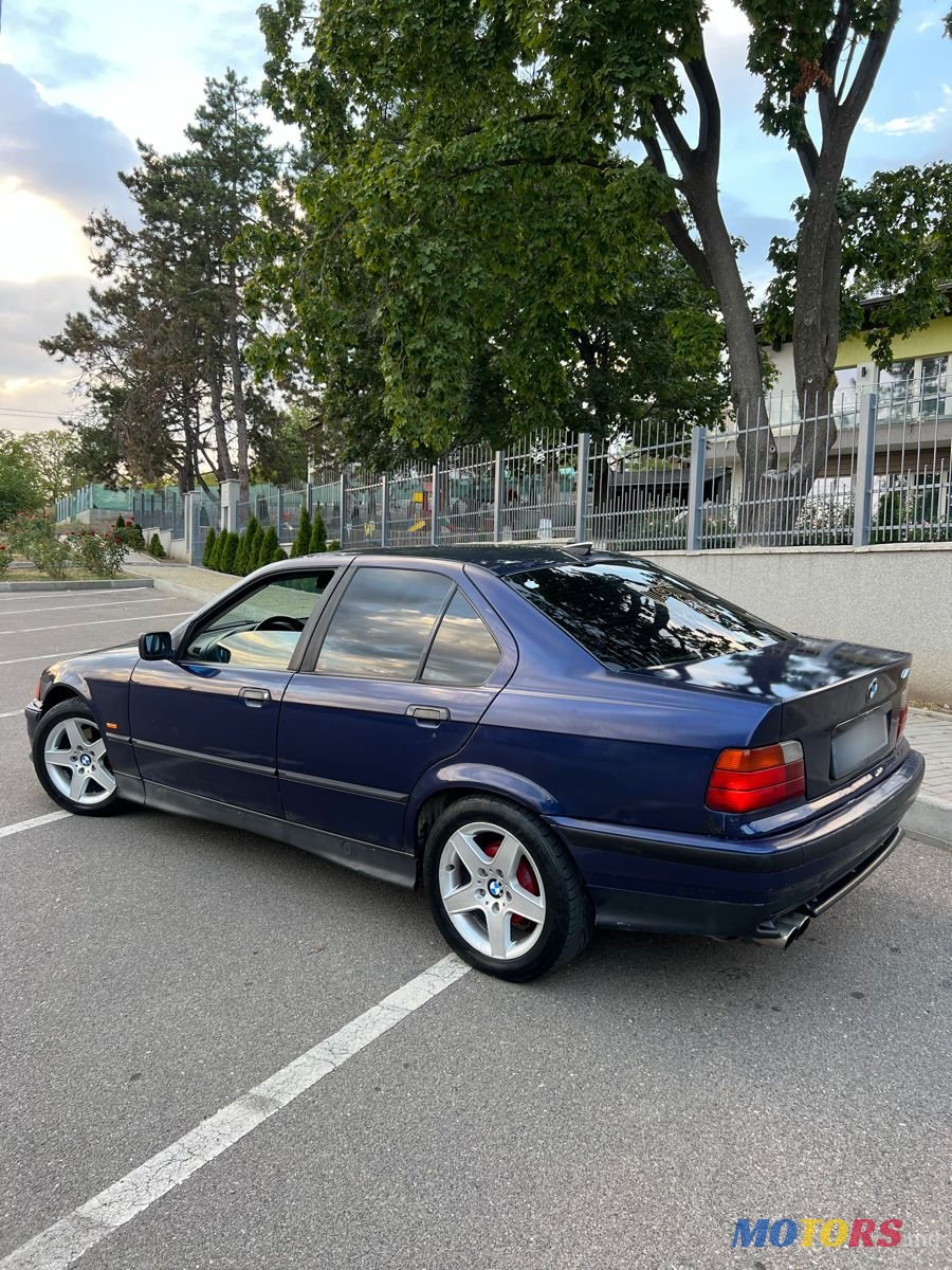 1995' BMW 3 Series photo #4