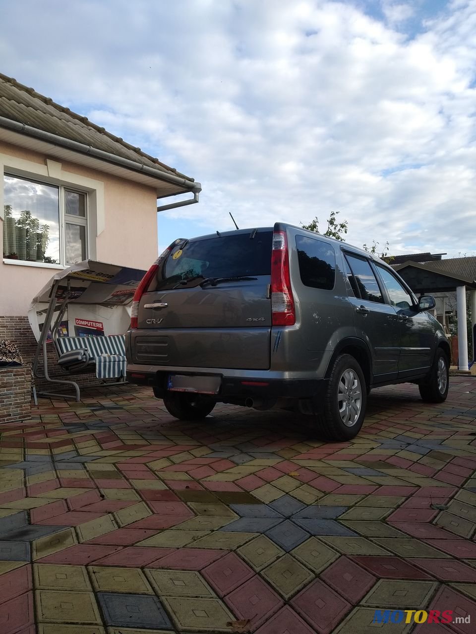 2005' Honda CR-V photo #2