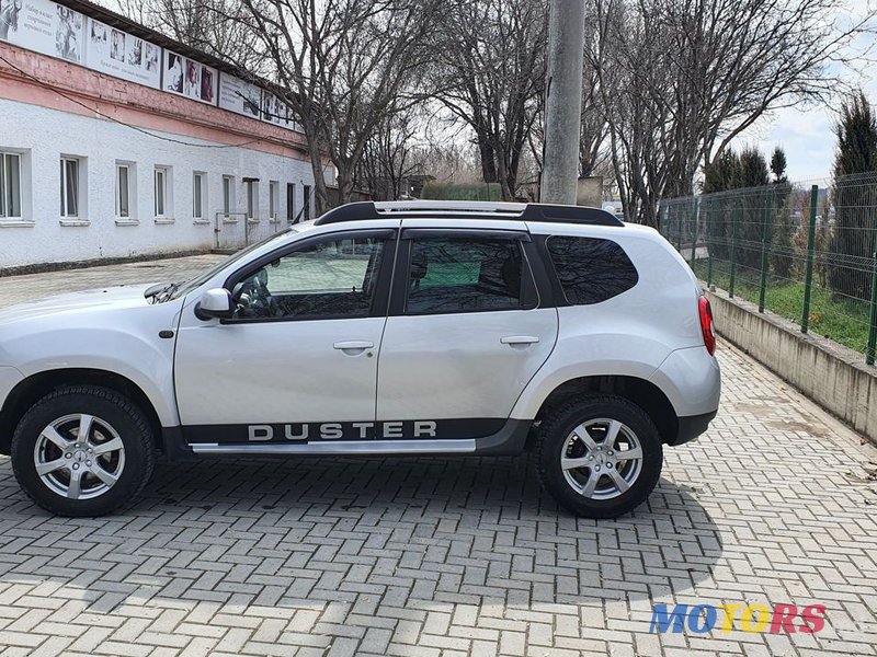 2011' Dacia Duster photo #3