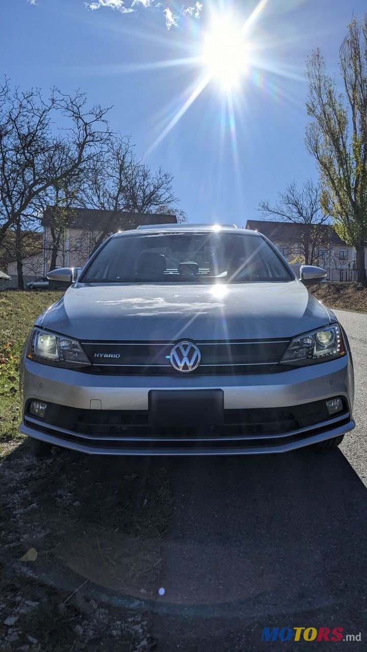 2015' Volkswagen Jetta photo #4