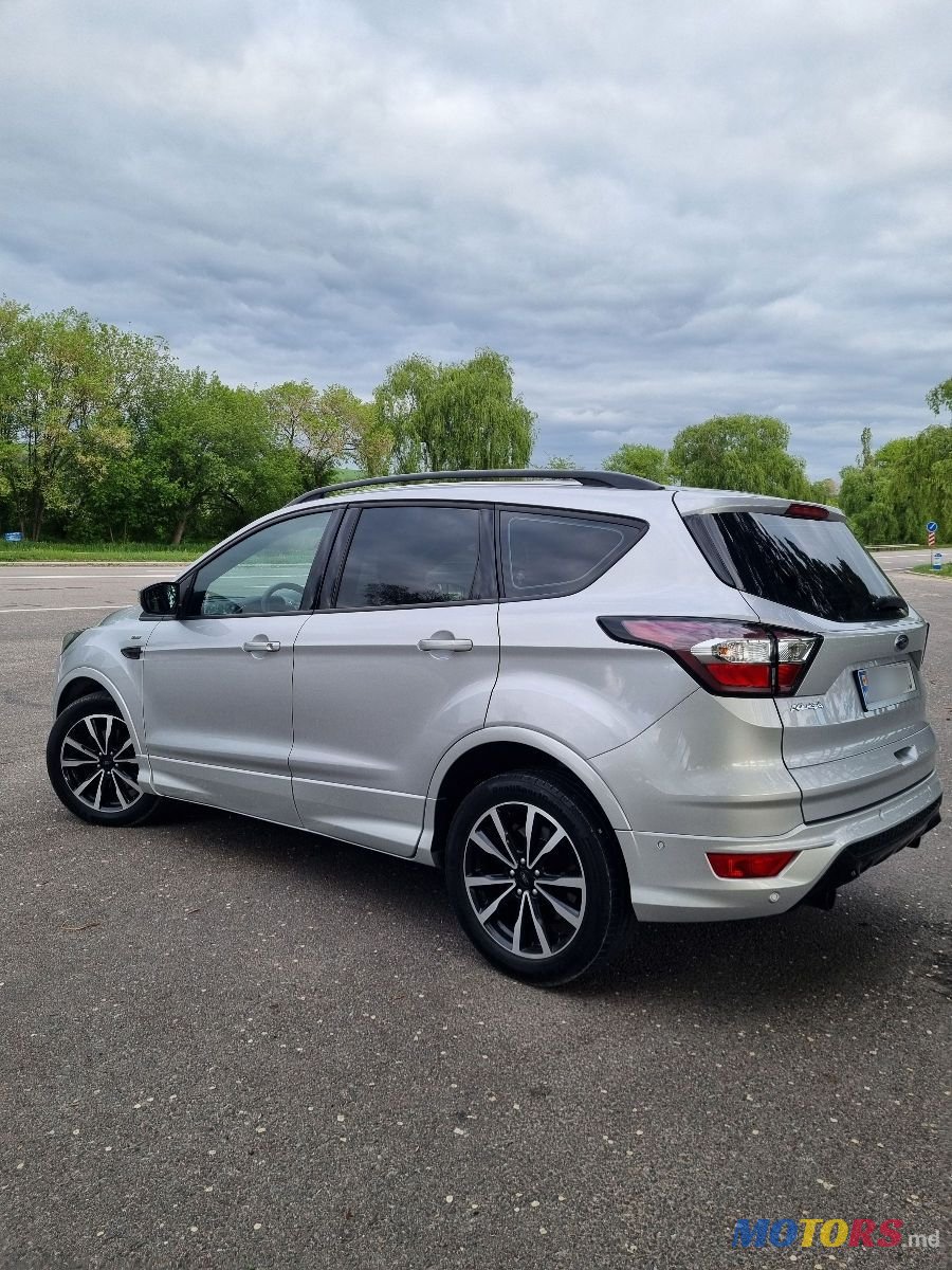 2017' Ford Kuga photo #4