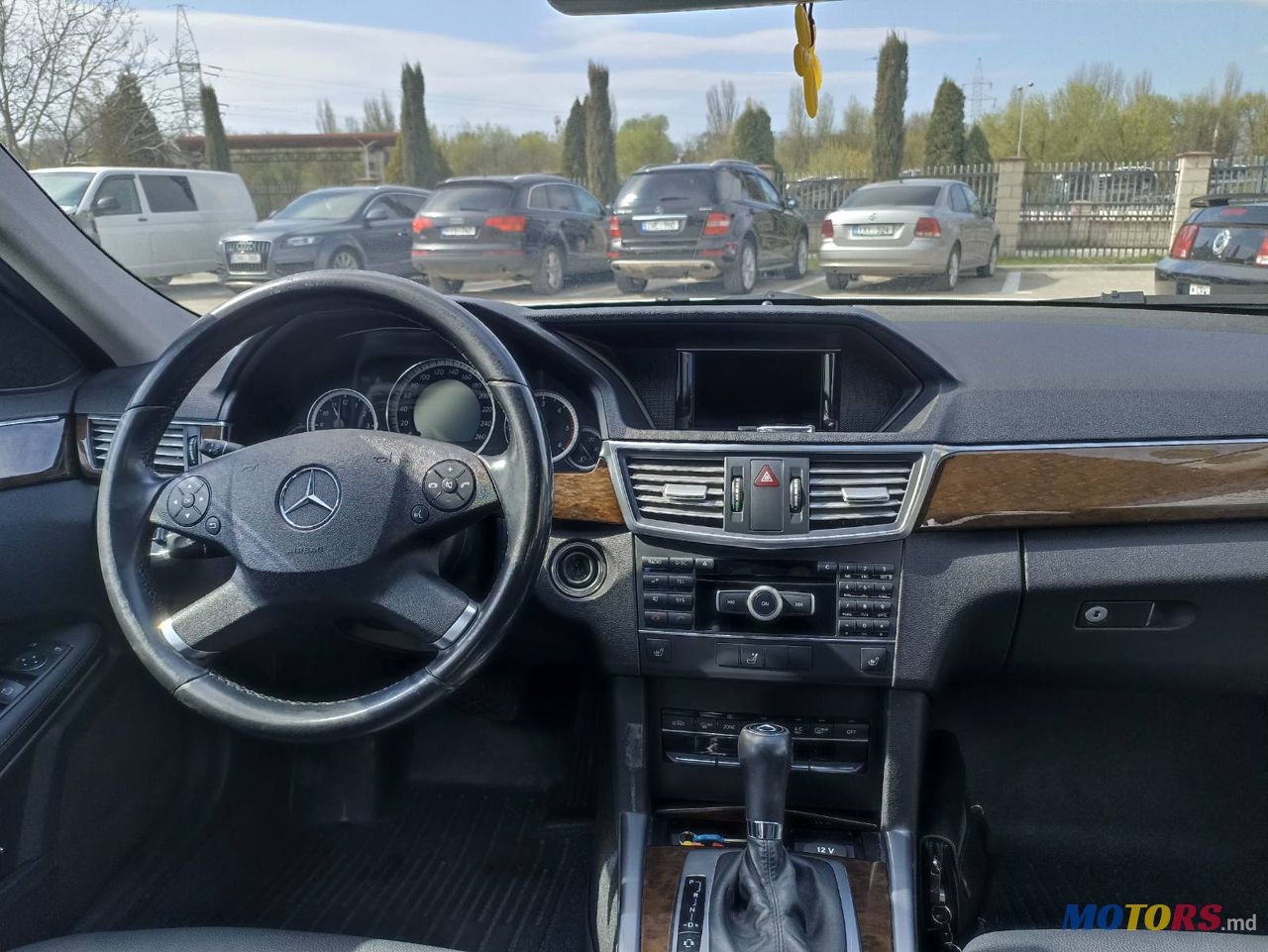 2010' Mercedes-Benz E Класс photo #6