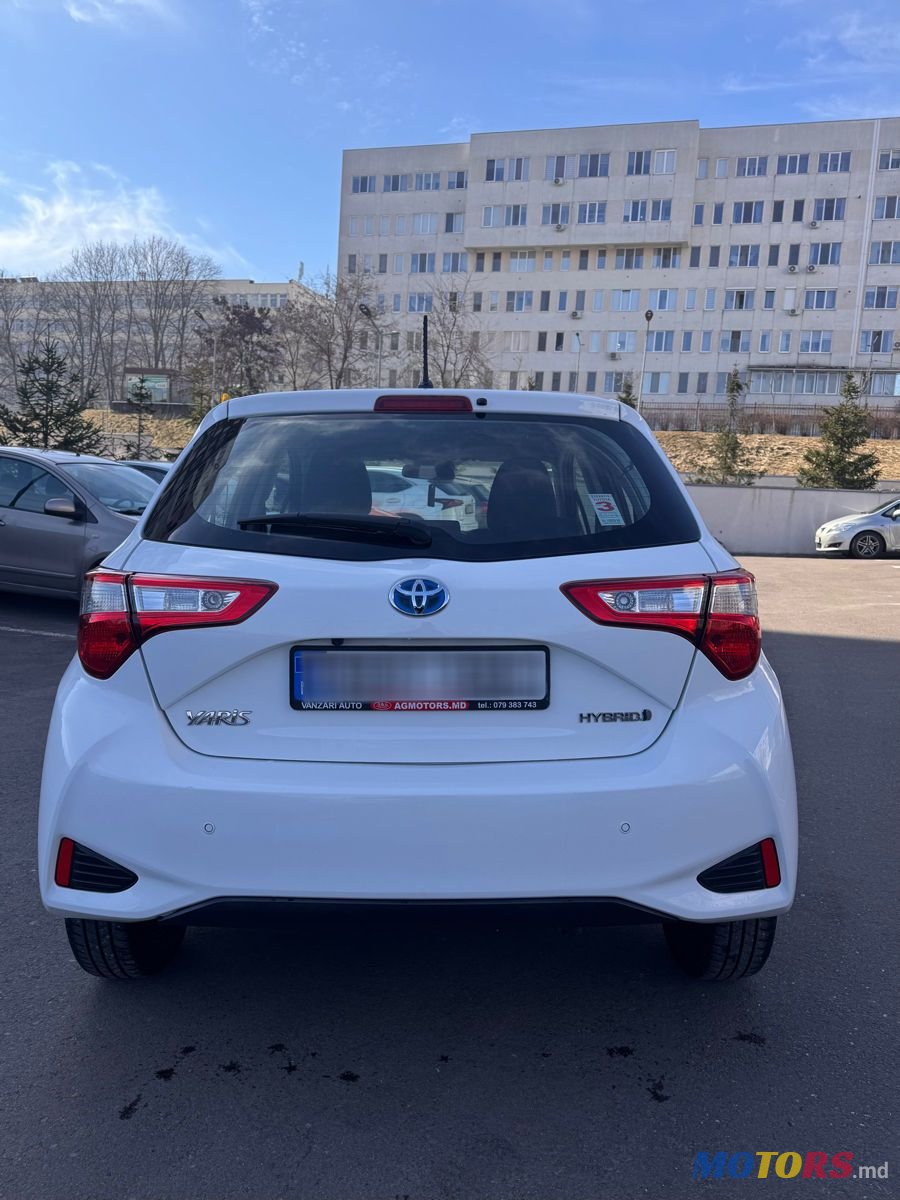 2019' Toyota Yaris photo #5