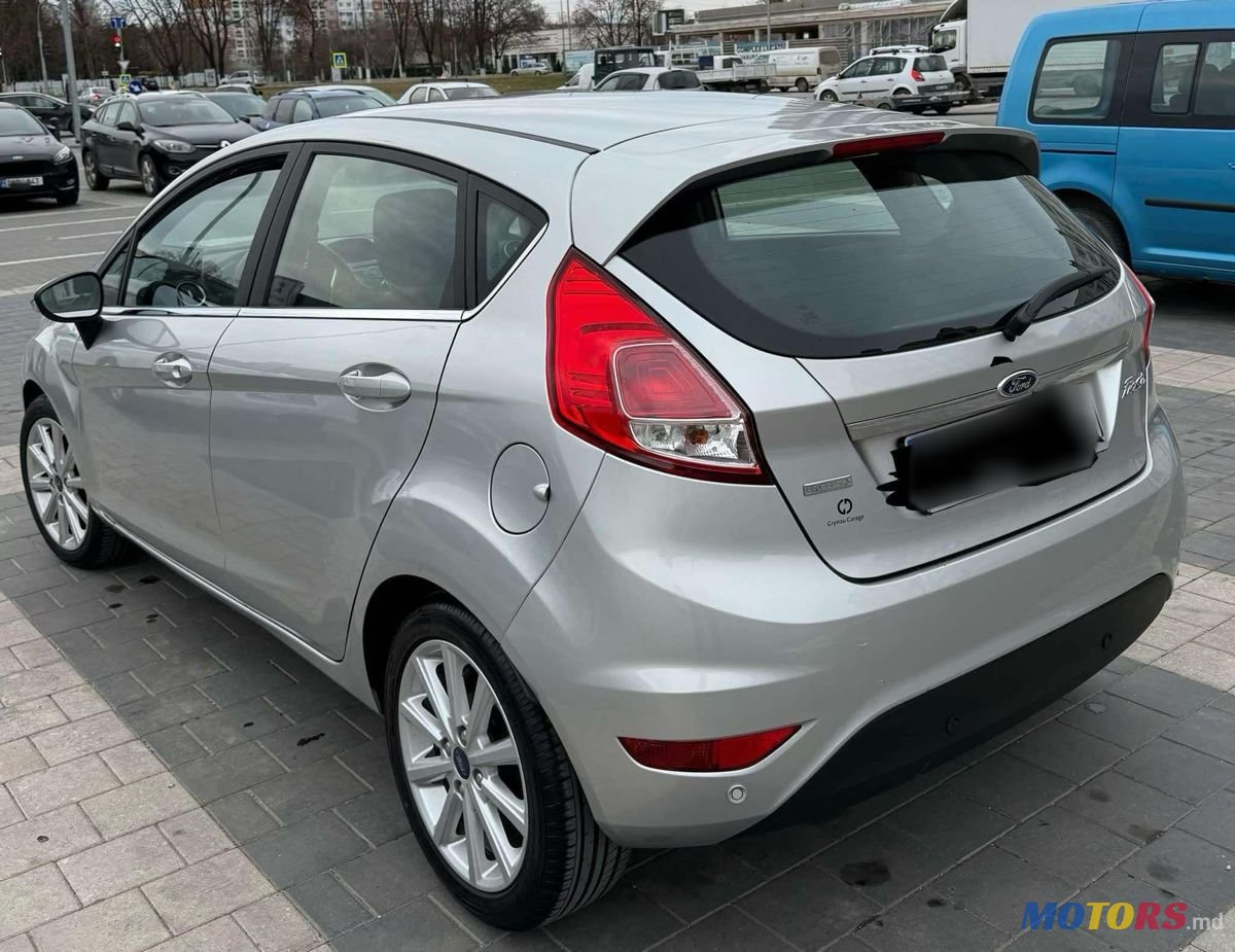 2015' Ford Fiesta photo #3