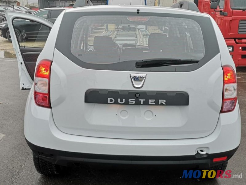 2014' Dacia Duster photo #4