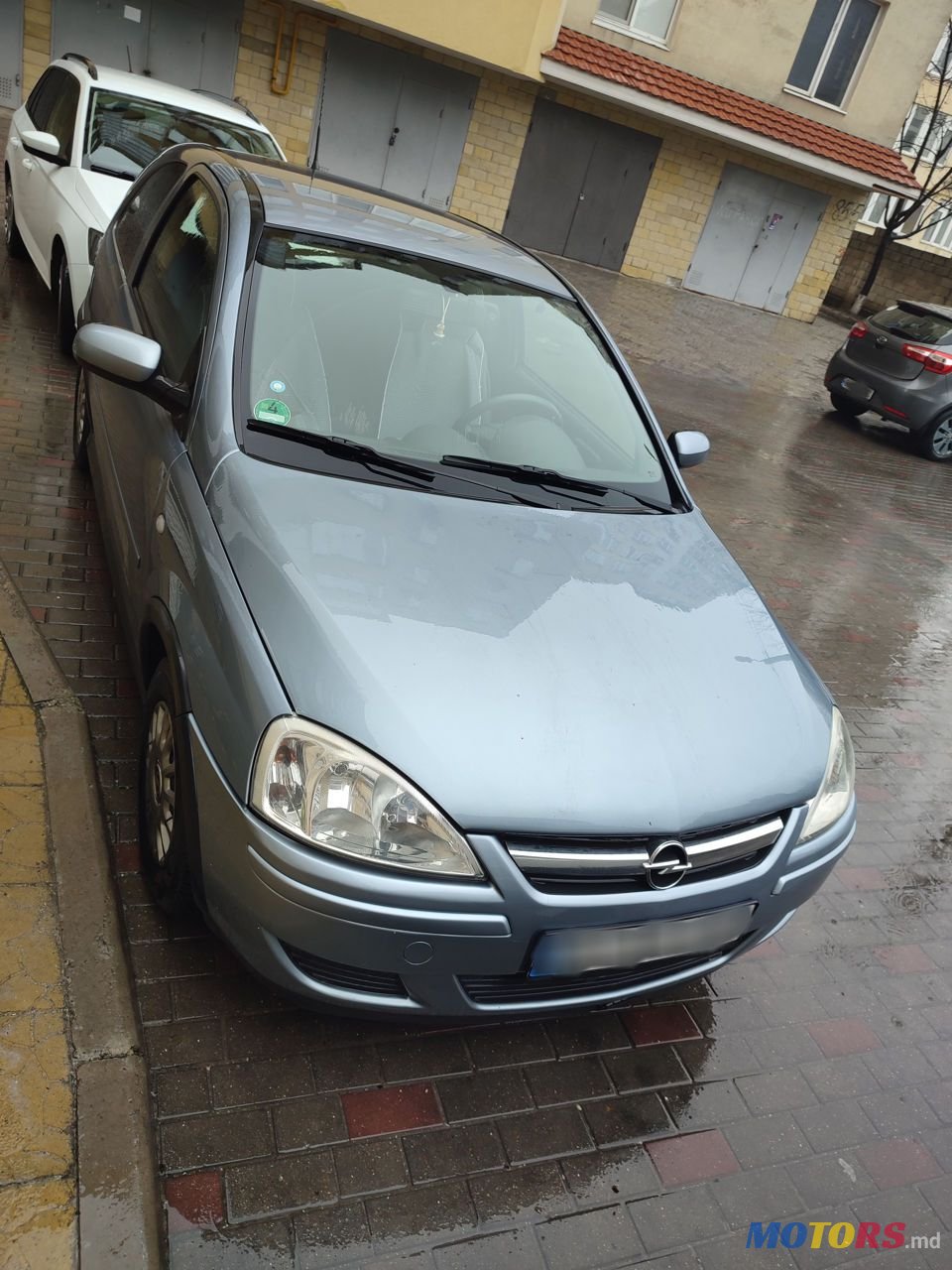 2005' Opel Corsa photo #2