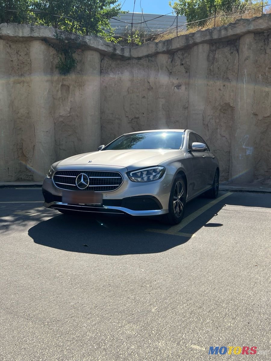 2023' Mercedes-Benz E-Class photo #2