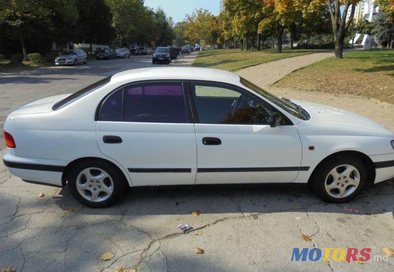 1996' Toyota Carina photo #1
