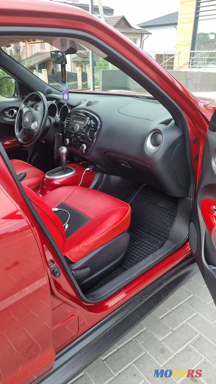 2012' Nissan Juke photo #5