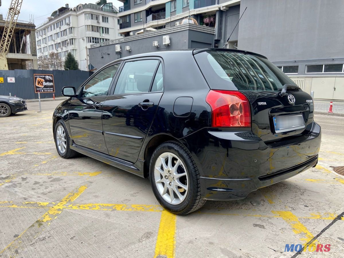 2007' Toyota Corolla photo #3