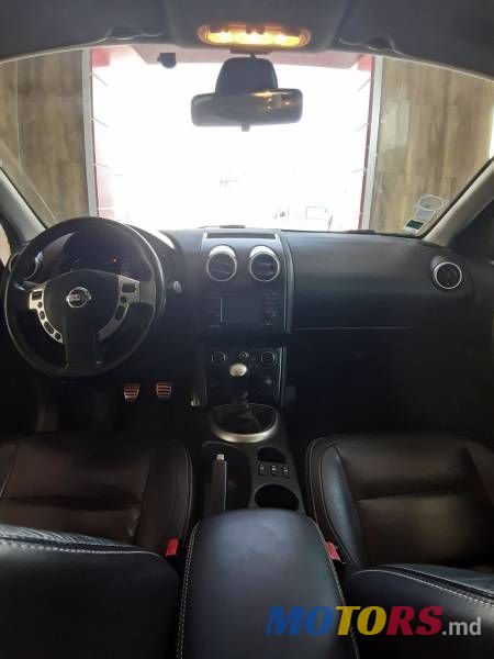 2011' Nissan Qashqai photo #2