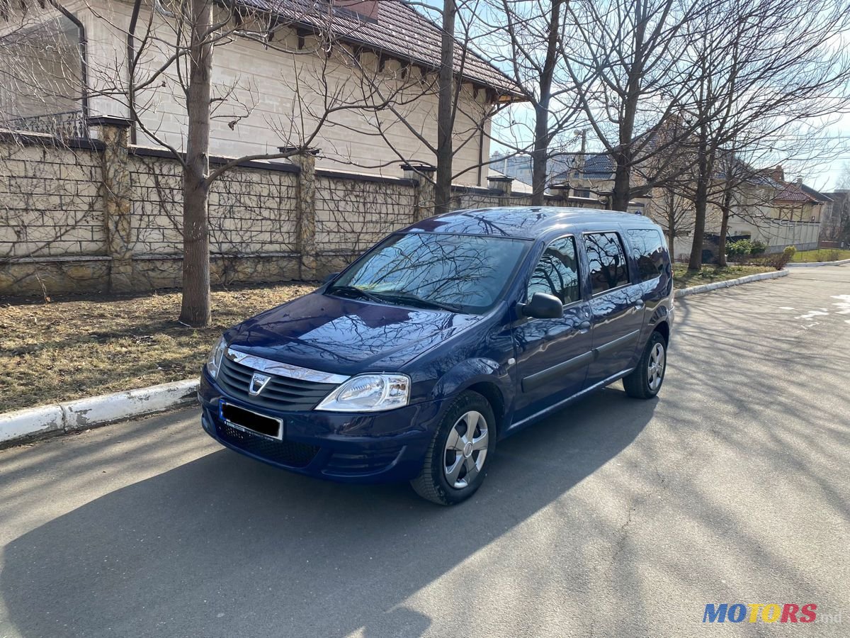 2009' Dacia Logan Mcv photo #1