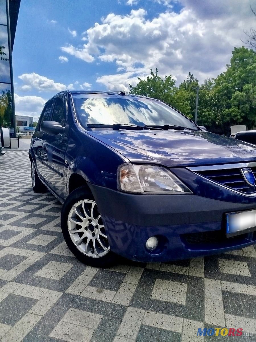 2007' Dacia Logan photo #4