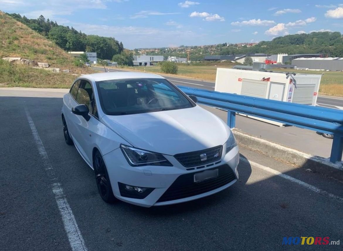 2013' SEAT Ibiza photo #2
