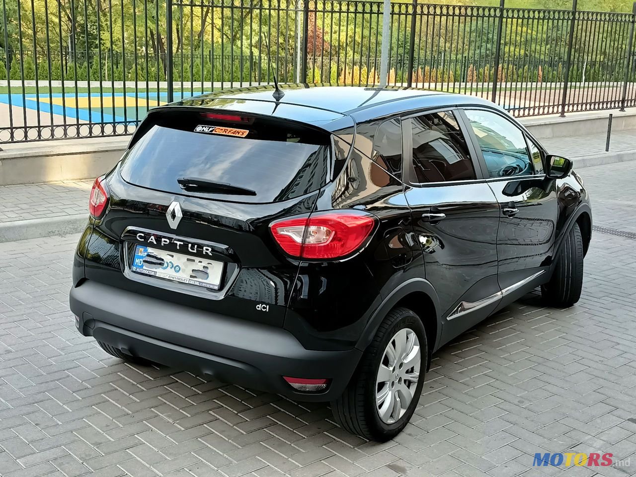 2015' Renault Captur photo #3