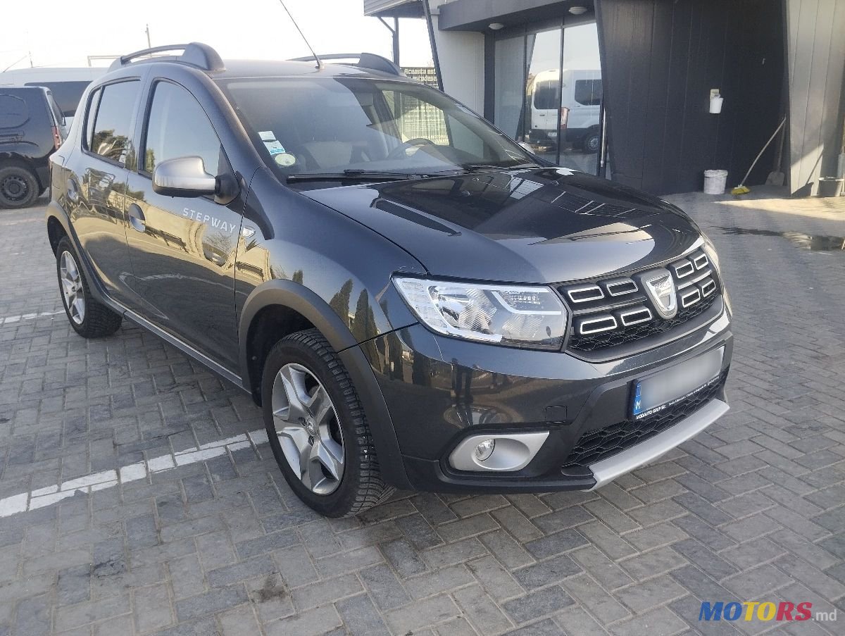 2017' Dacia Sandero Stepway photo #3