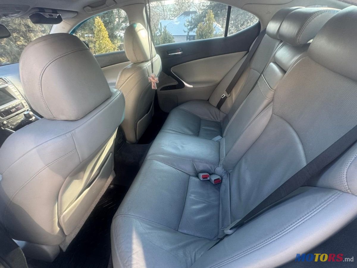 2006' Lexus Is Series photo #3