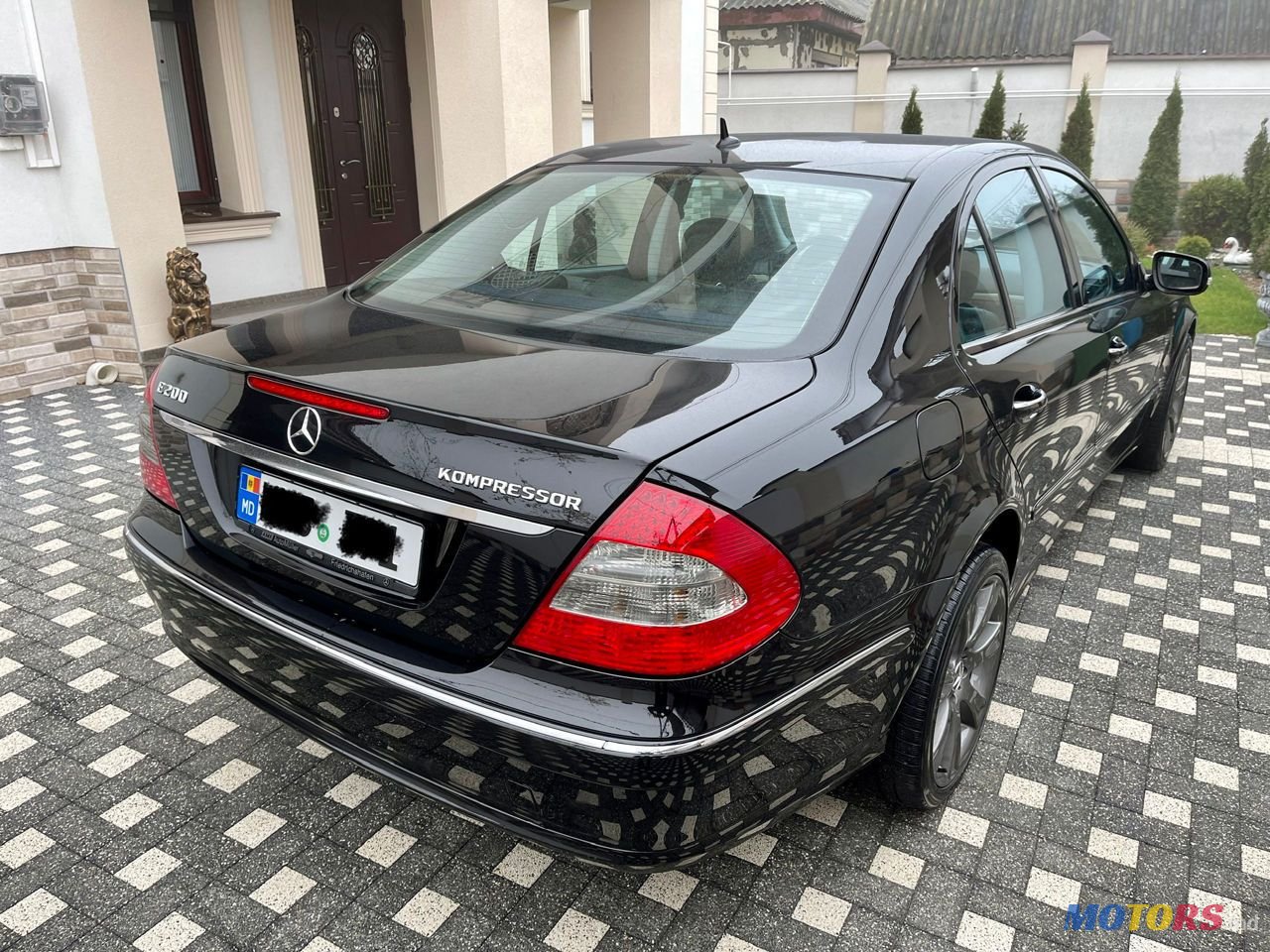 2007' Mercedes-Benz E Класс photo #2