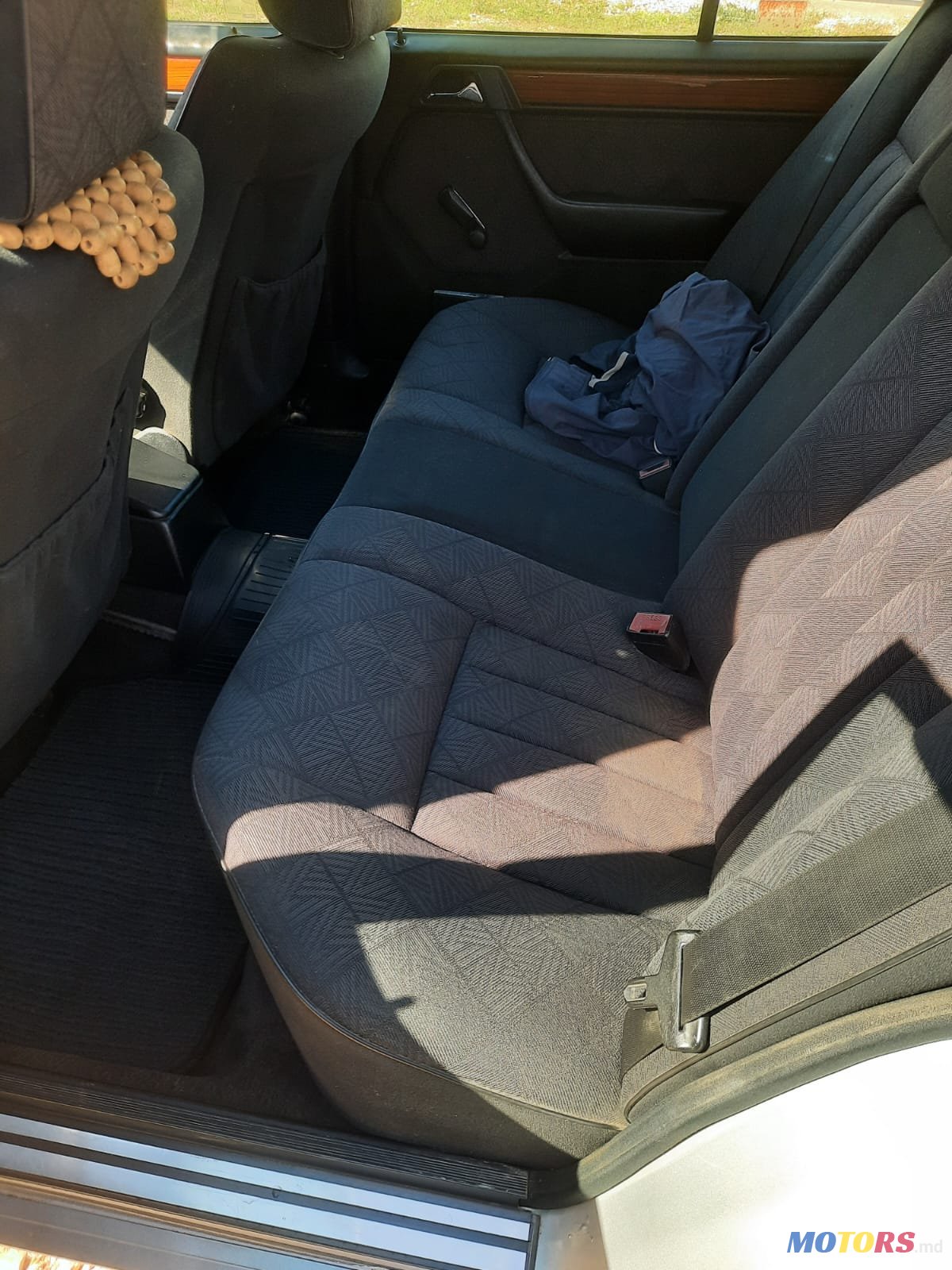 1994' Mercedes-Benz E-Class photo #6