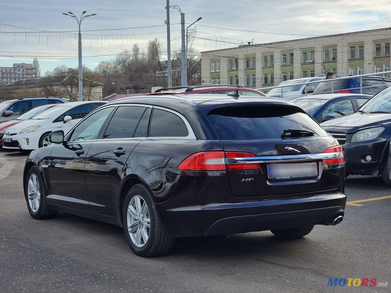 2013' Jaguar XF photo #4