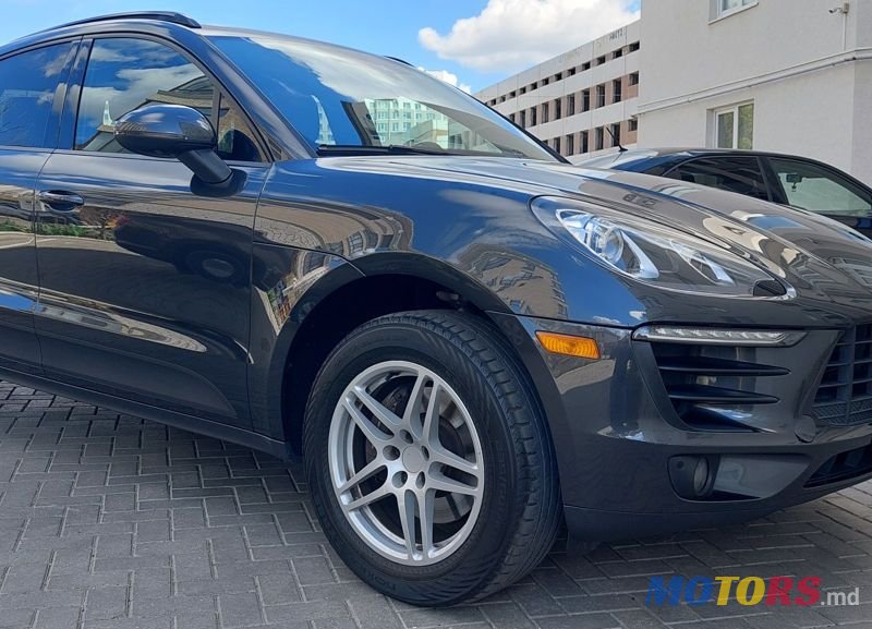 2017' Porsche Macan photo #6