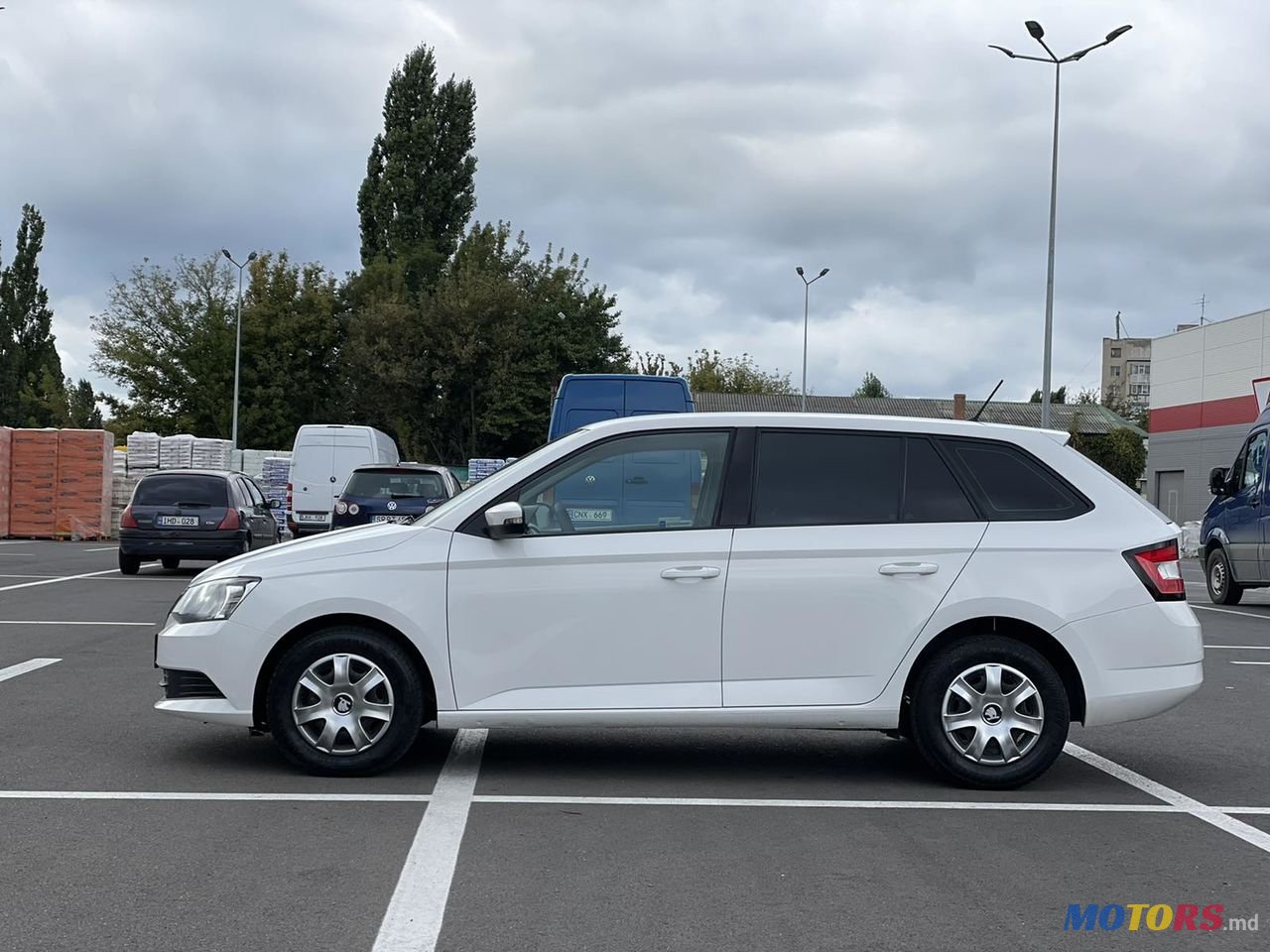 2015' Skoda Fabia photo #3