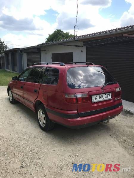 1995' Toyota Carina photo #5