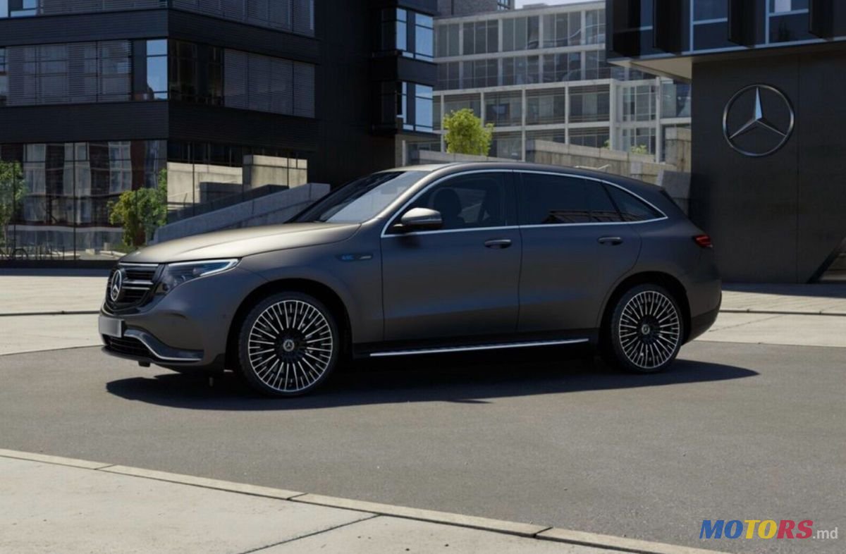 2021' Mercedes-Benz EQC photo #3