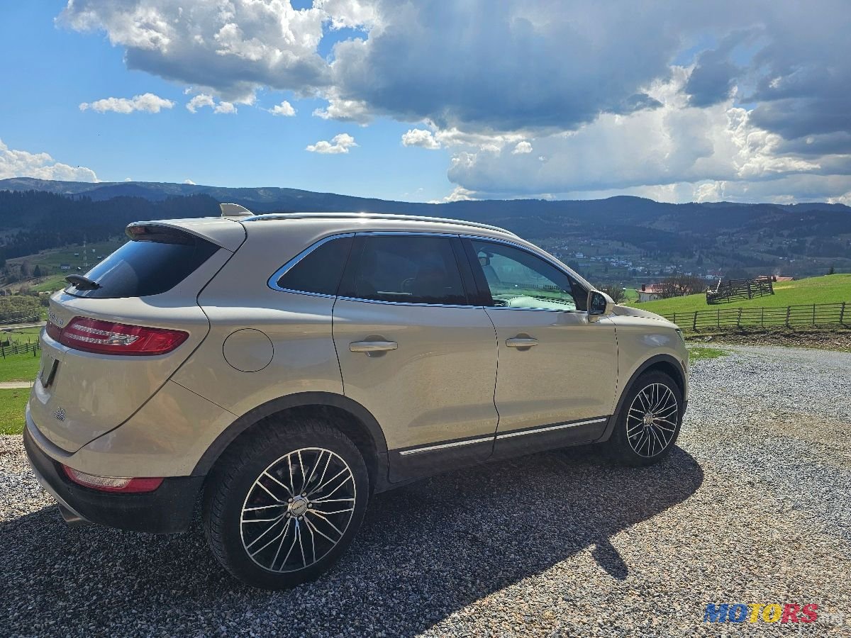 2018' Lincoln MKC photo #3