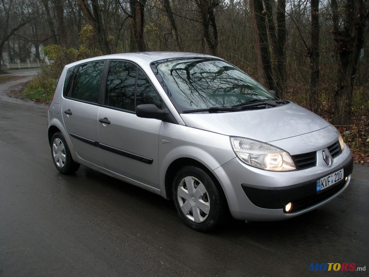 2005' Renault Scenic photo #2