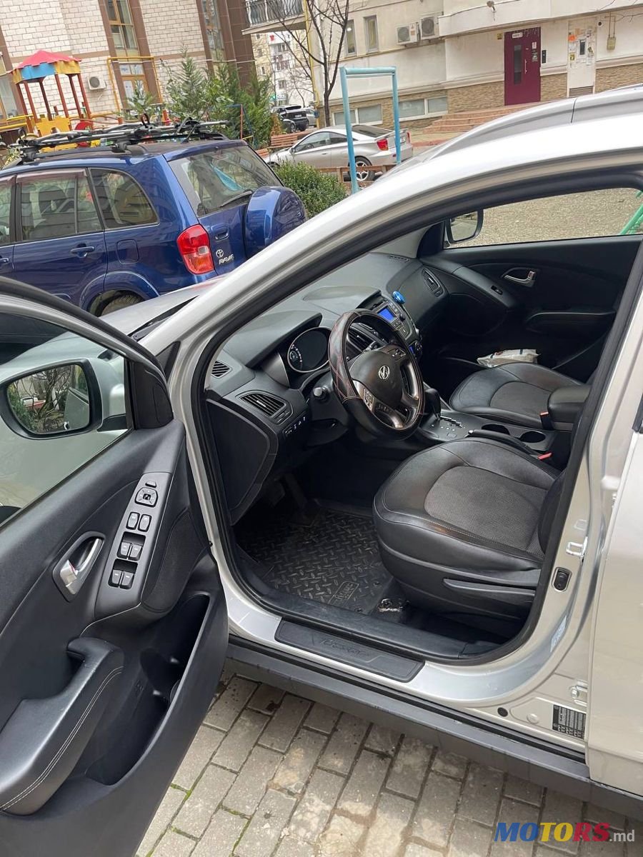 2013' Hyundai Tucson photo #5