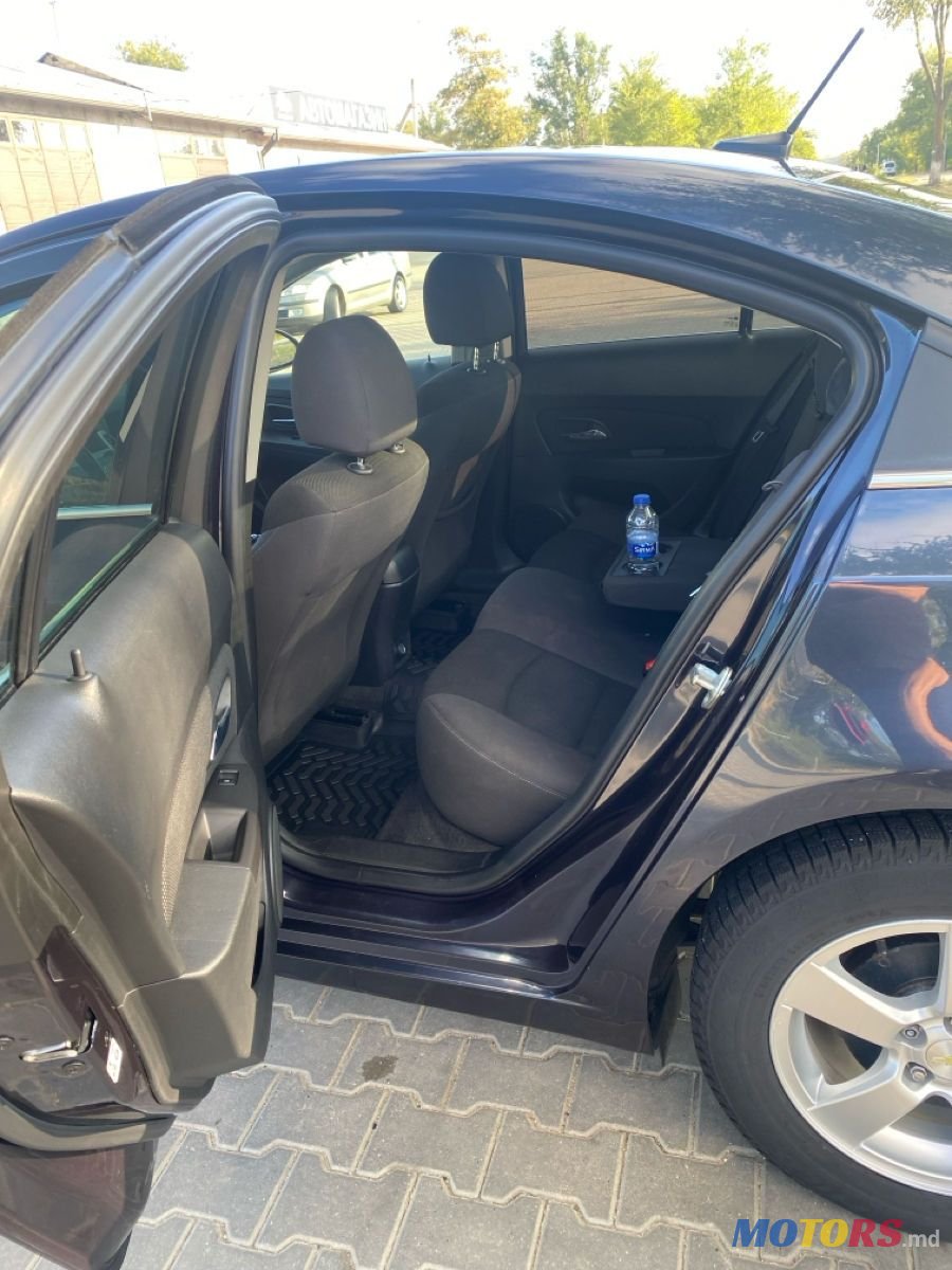 2014' Chevrolet Cruze photo #5