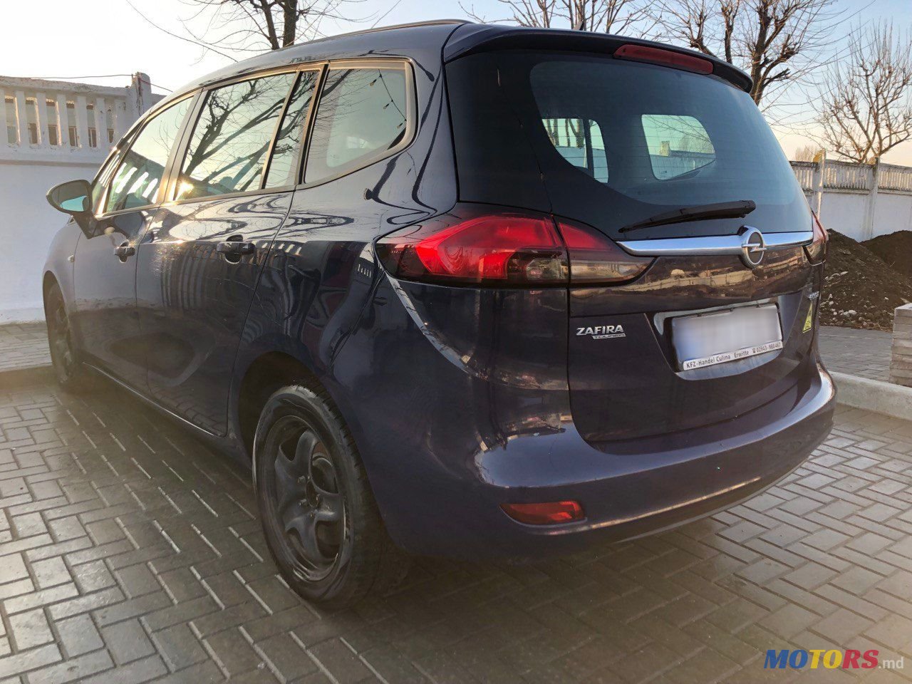 2013' Opel Zafira photo #6