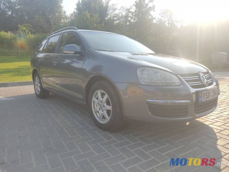 2007' Volkswagen Golf photo #4