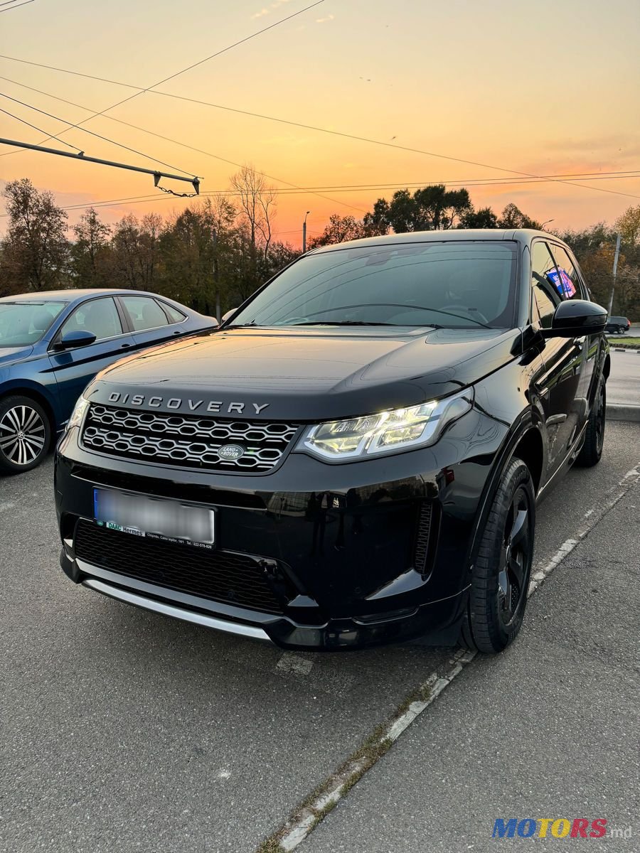 2020' Land Rover Discovery Sport photo #3