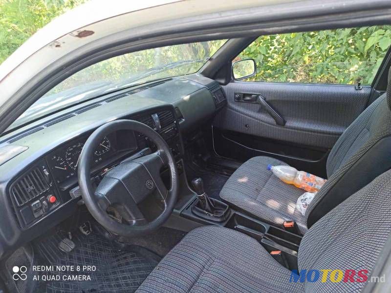 1991' Volkswagen Passat photo #4