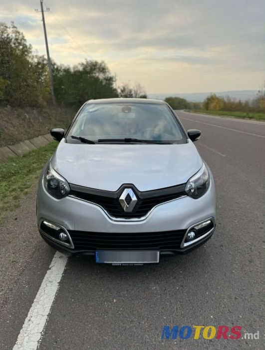 2015' Renault Captur photo #1