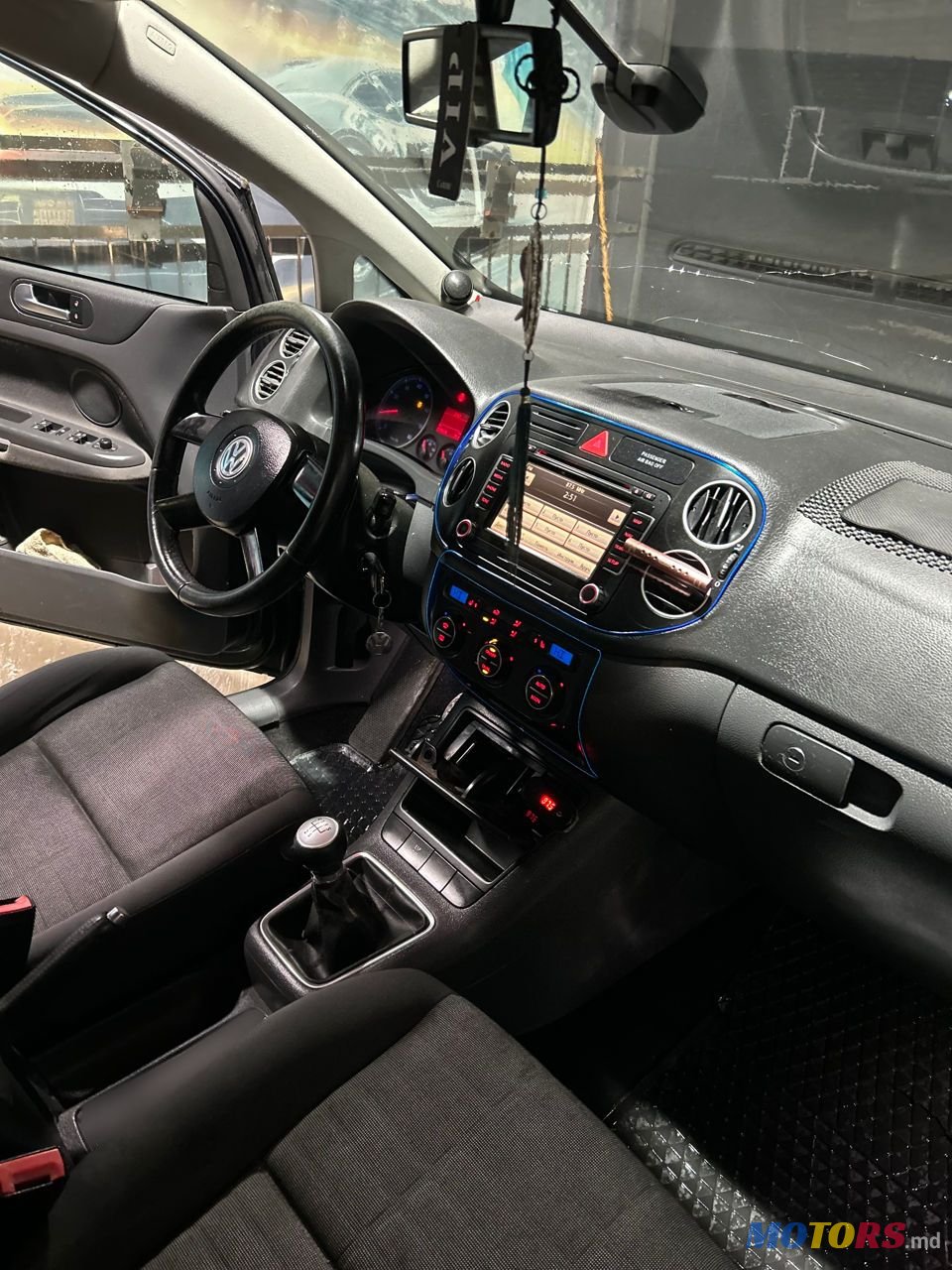 2006' Volkswagen Golf photo #6